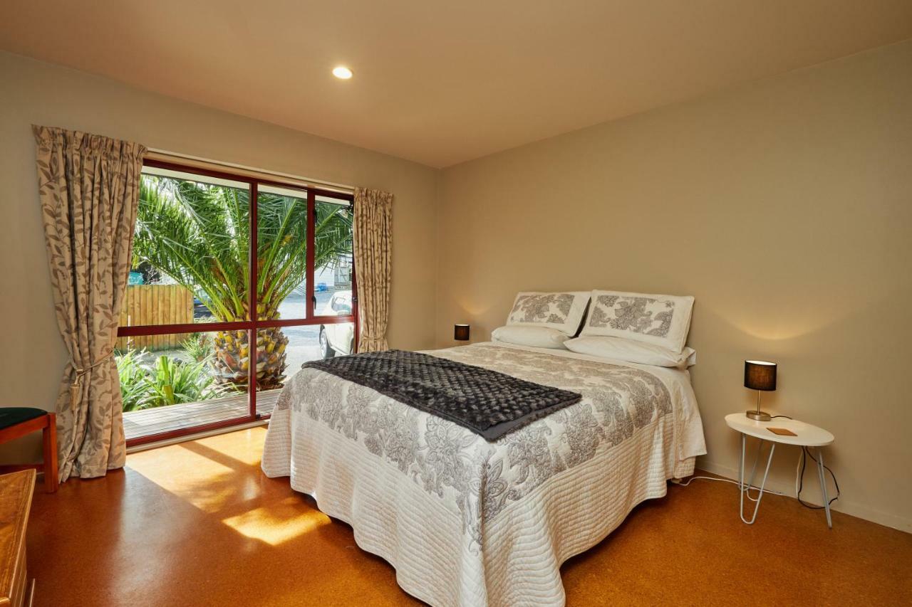 Brook House B&B & Cottages Kaikoura Extérieur photo