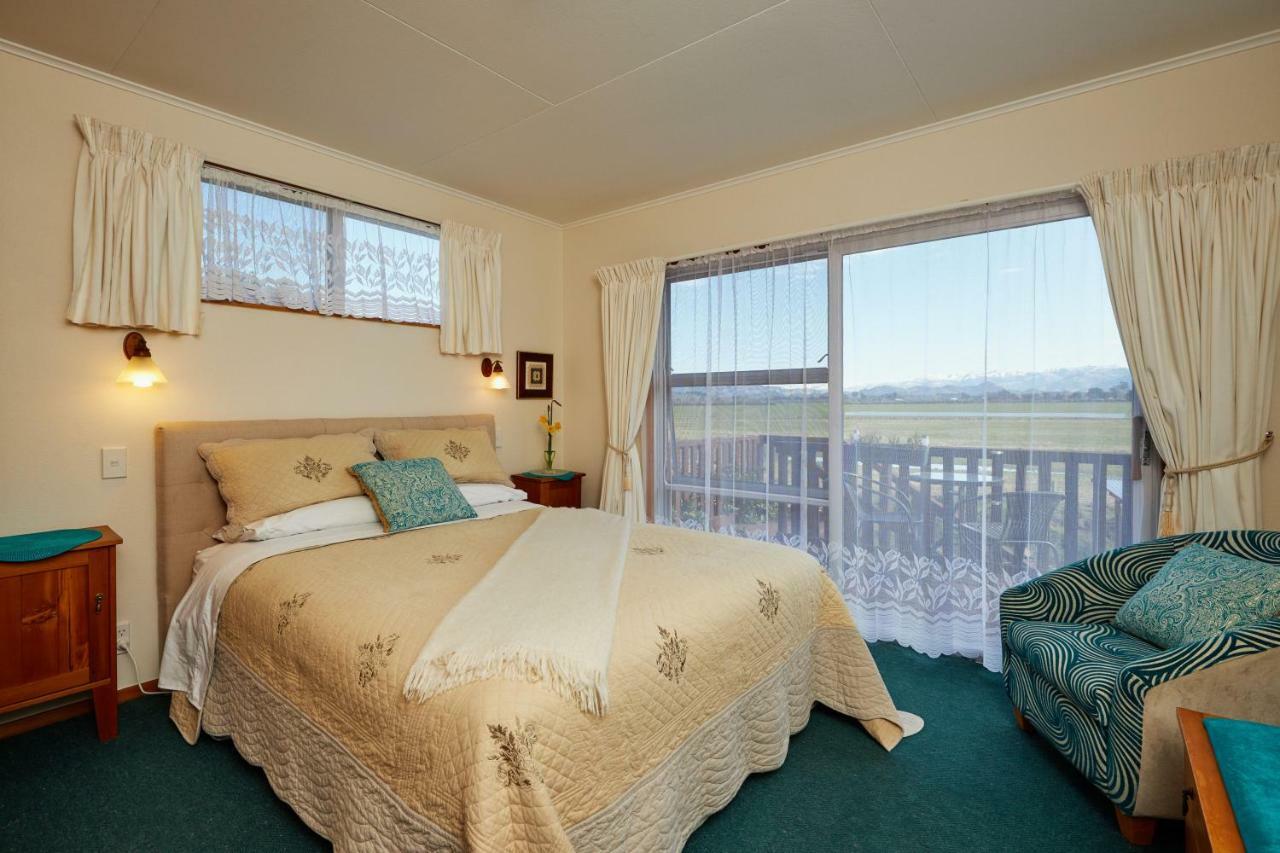 Brook House B&B & Cottages Kaikoura Extérieur photo