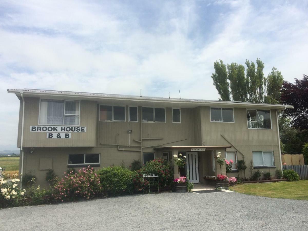 Brook House B&B & Cottages Kaikoura Extérieur photo